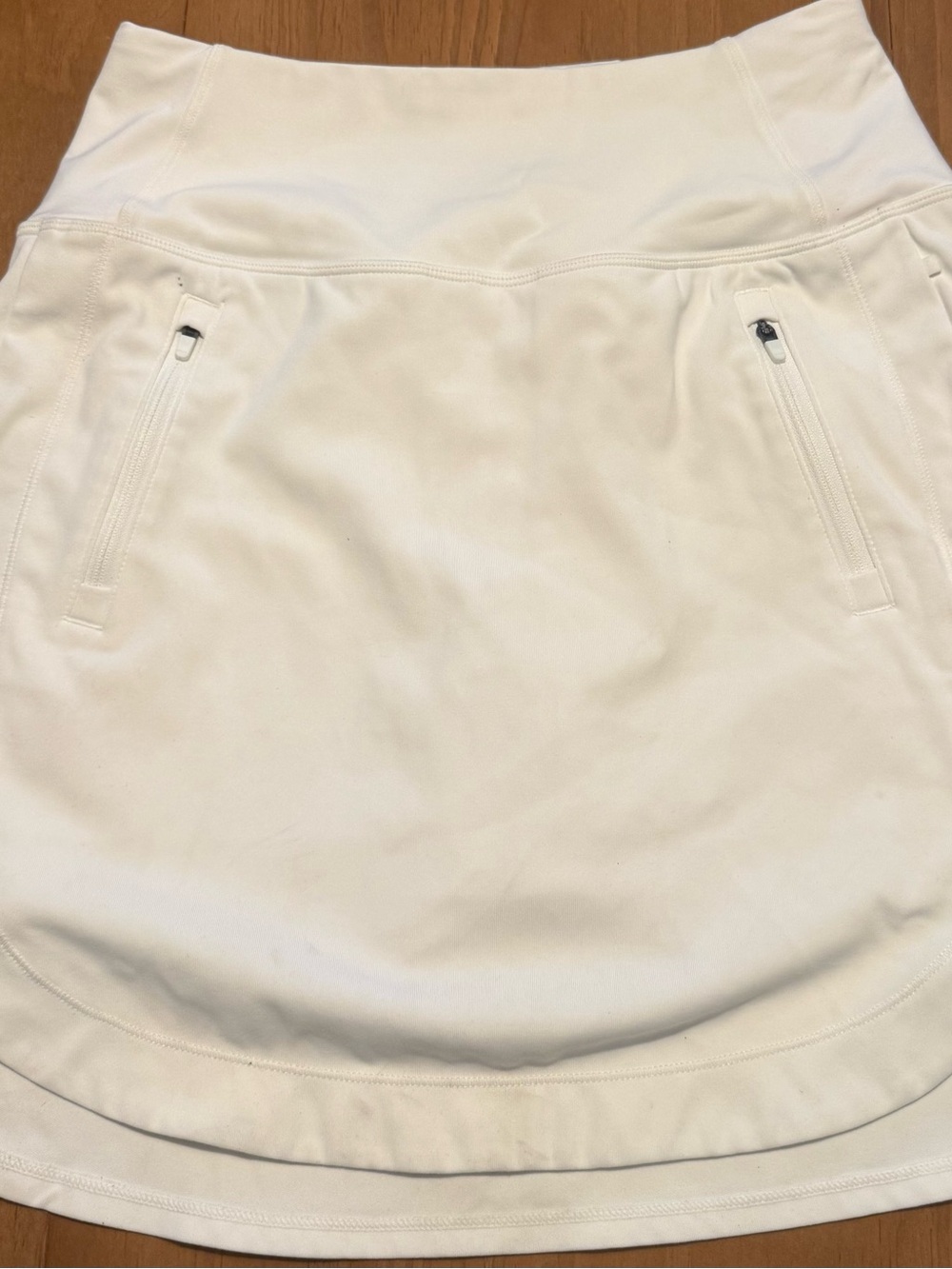 Athleta 18” fairway skort
